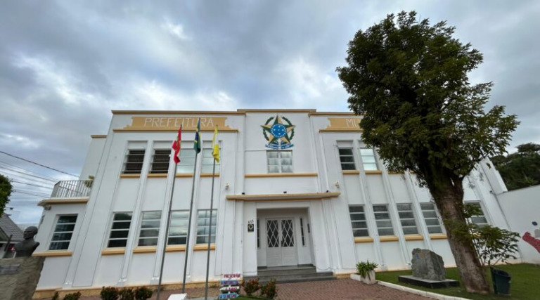 Os serviços essenciais funcionarão em regime de plantão