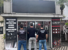 A ação busca desarticular toda a cadeia criminosa e reduzir os índices de furtos e roubos desses aparelhos no país