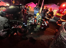 Socorristas realizaram o atendmento, mas não foi possível salvar o condutor da moto