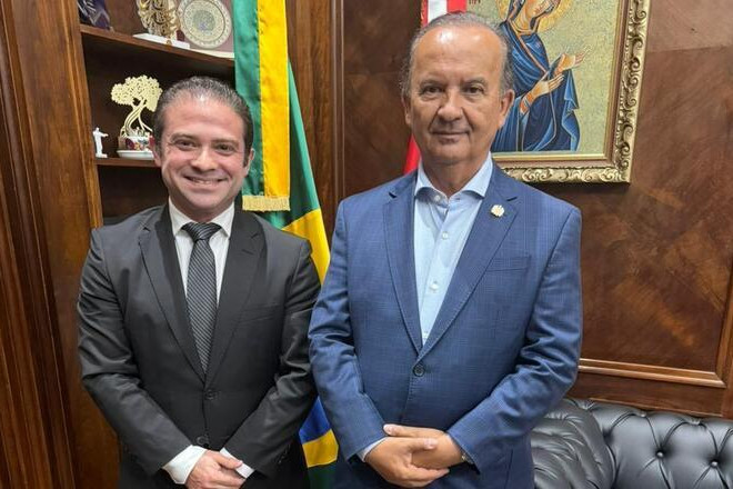 Willian Medeiros e o governador Jorginho Mello