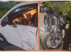 Colisão transversal entre moto e carro