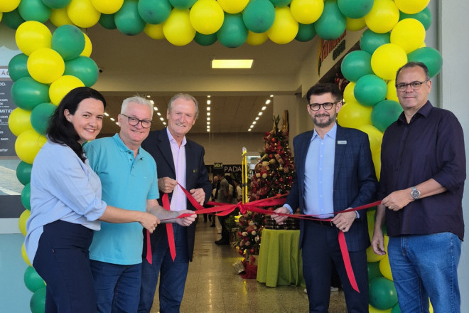 Ato de reinaugura&ccedil;&atilde;o marca a transi&ccedil;&atilde;o de Mini Cooper para Super Cooper