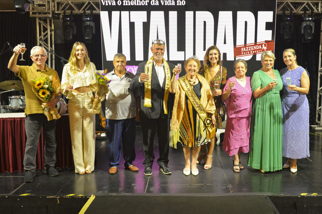 Coluna Social 11/12 - Juli Deschamps