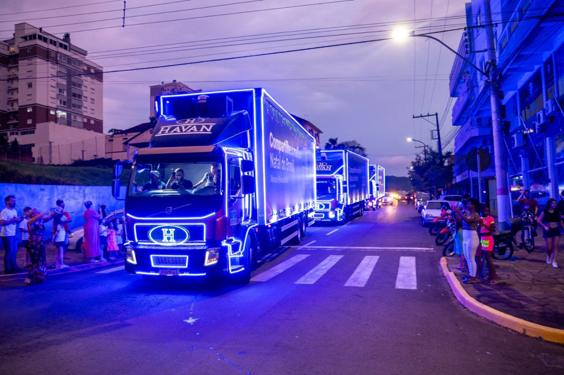  Com elementos natalinos cuidadosamente pensados, essa experiência promete envolver adultos e crianças no espírito natalino.
