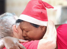 Vereadora Mara visita diversas pessoas hoje impossibilitadas de se locomover