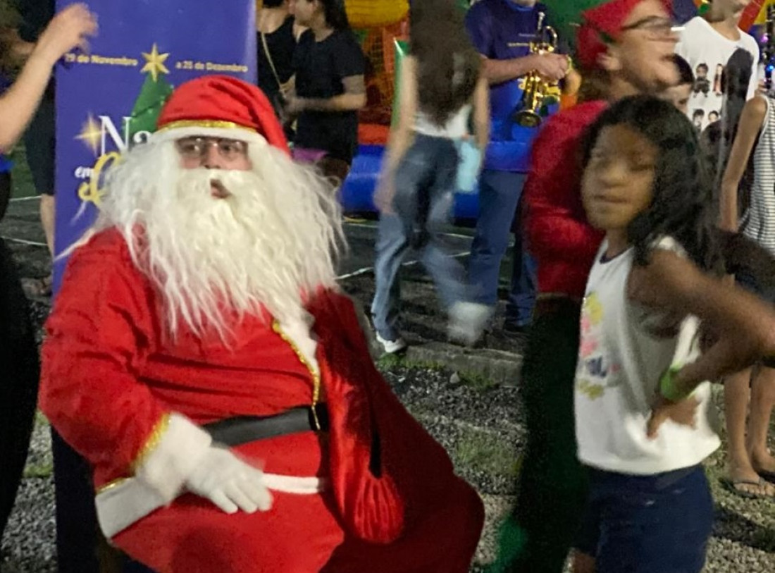 Papai Noel no bairro Santa Terezinha