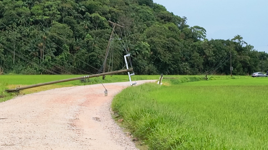 Temporal do dia 24 provocou muitos estragos na cidade