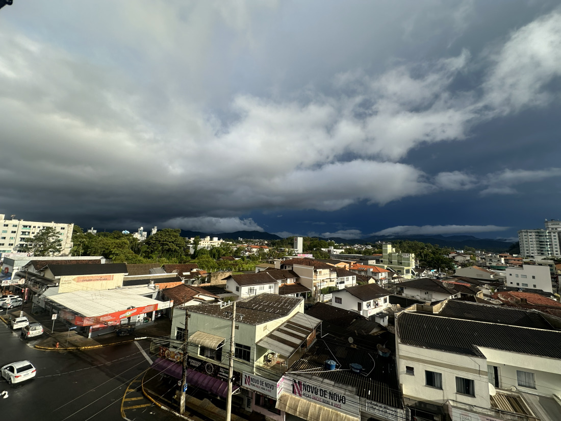 Calor sufocante deve provocar novos temporais em Santa Catarina ao longo da semana