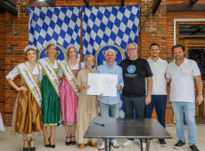 Assinatura simb&oacute;lica do Biergarten para a Cervejaria Alem&atilde; Hofbr&auml;uhaus