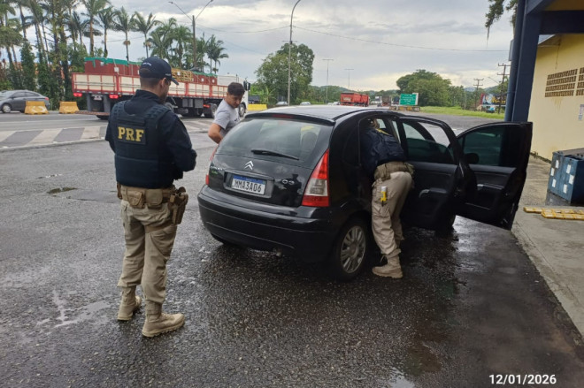 A policial assumiu o trabalho de parto