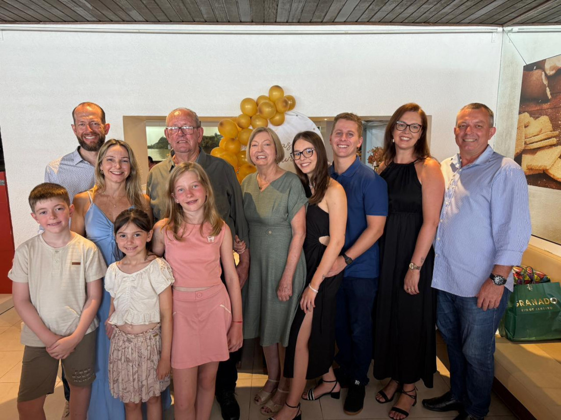 A linda fam&iacute;lia Trindade