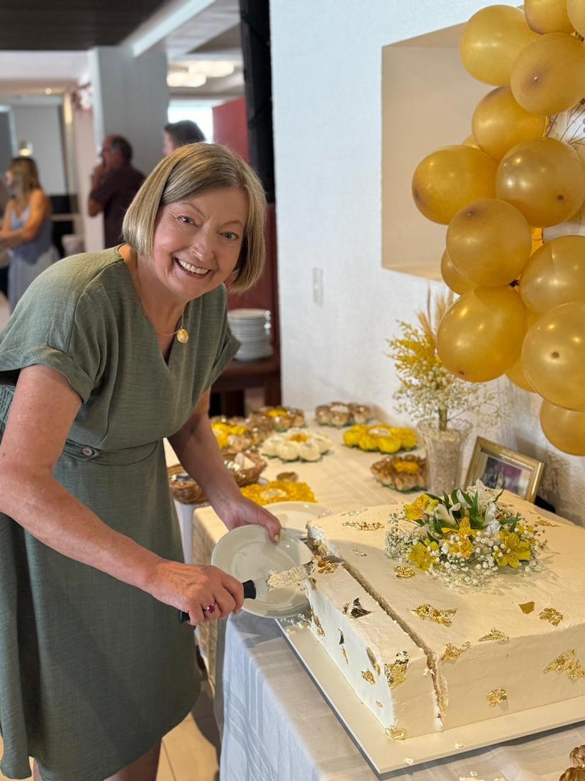 A merecida confraterniza&ccedil;&atilde;o no Restaurante Raul&rsquo;s