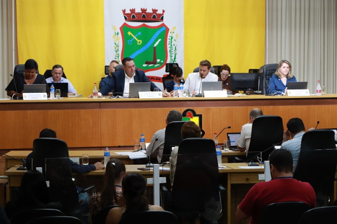 Reajuste das di&aacute;rias &eacute; prerrogativa do presidente da Casa de Leis