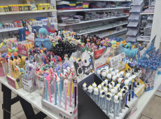 Escolas n&atilde;o exigir&atilde;o material completo no in&iacute;cio das aulas
