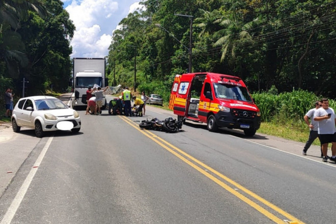 Bombeiros atenderam &agrave; ocorr&ecirc;ncia