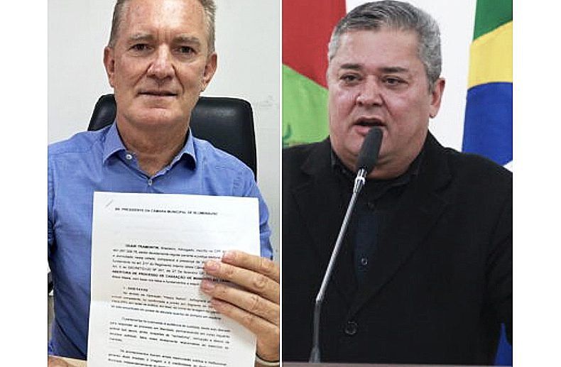 Odair (à esquerda) protocolou o pedido de cassação do vereador Almir