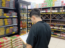 Pesquisa &eacute; realizada em seis supermercados da cidade de Gaspar