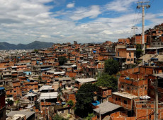 A faveliza&ccedil;&atilde;o no Brasil preocupa a CNBB