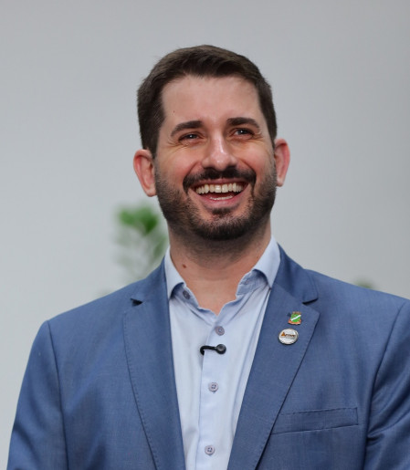 Vechi &eacute; um dos mais jovens prefeitos da regi&atilde;o da AMVE