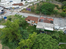 Retirada da estrutura &eacute; primeira etapa antes da demoli&ccedil;&atilde;o completa do pr&eacute;dio