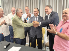 Patr&otilde;es e empregados chegaram a 16&ordf; negocia&ccedil;&atilde;o do Piso Salarial Estadual