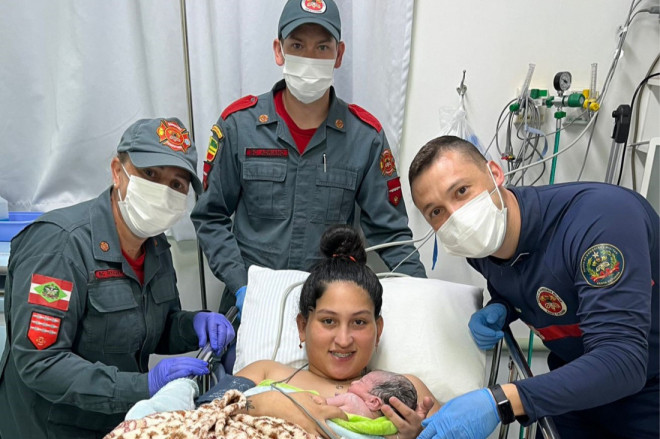 Somente em 2026, a corpora&ccedil;&atilde;o j&aacute; atendeu 268 ocorr&ecirc;ncias obst&eacute;tricas, com 111 partos auxiliados at&eacute; o m&ecirc;s de mar&ccedil;o