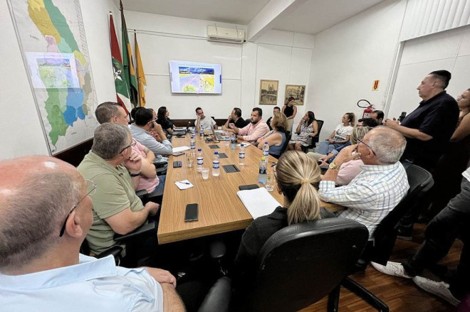 Representantes do Executivo responderam os questionamentos dos vereadores