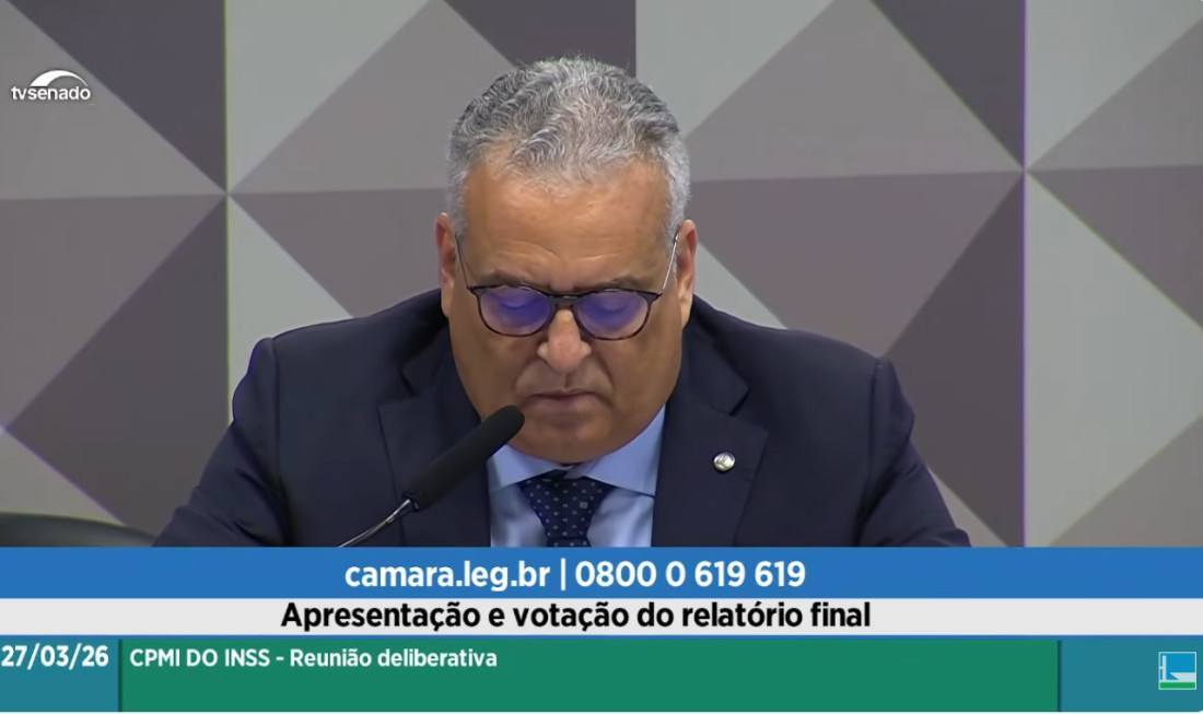 Deputado está lendo, neste momento, o relatório final da CPMI