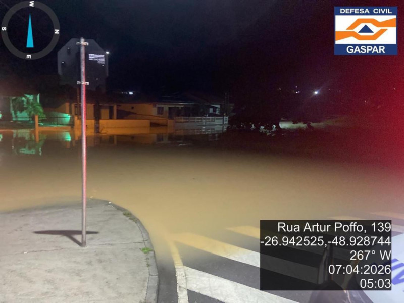 Rua Arthur Poffo, no Bairro Santa Terezinha