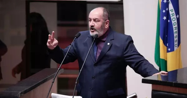 Meu compromisso &eacute; contra regalias para presos e menores infratores"