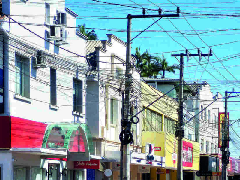 Campanha vai distribuir pr&ecirc;mios como incentivo para que o consumidor compre no com&eacute;rcio local