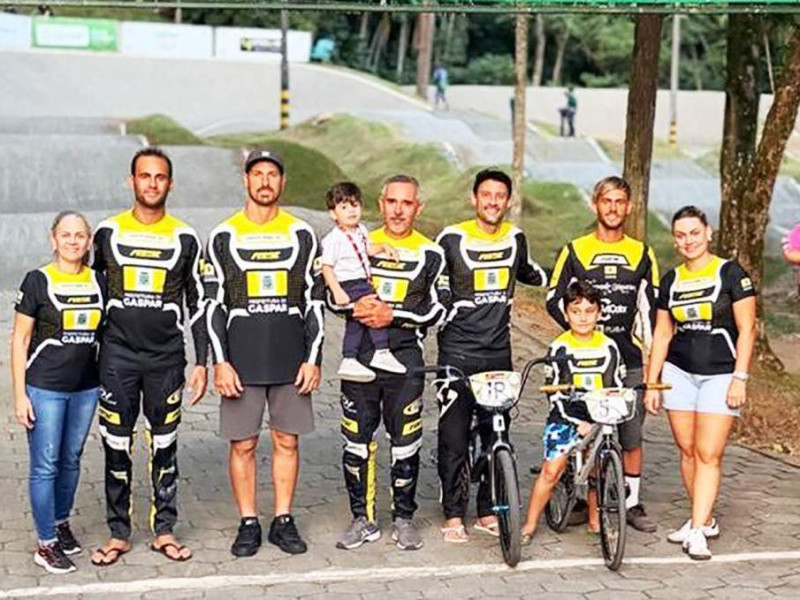 Gaspar coloca oito atletas na pr&oacute;xima etapa do catarinense de bicicross
