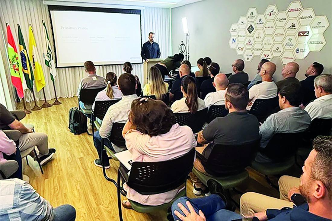 Empresário do ramo contábil permanece para mais um biênio