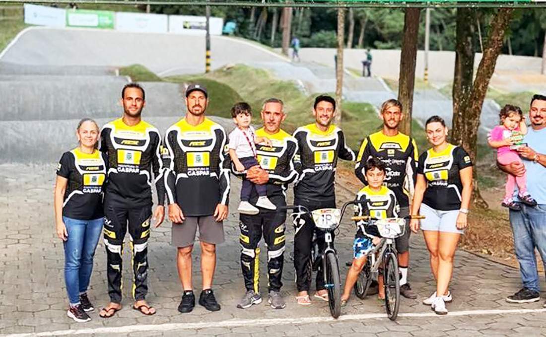 Gaspar coloca oito atletas na próxima etapa do catarinense de bicicross