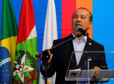 Jorginho vir&aacute; para assinatura do contrato com a Funda&ccedil;&atilde;o Hospitalar de Blumenau