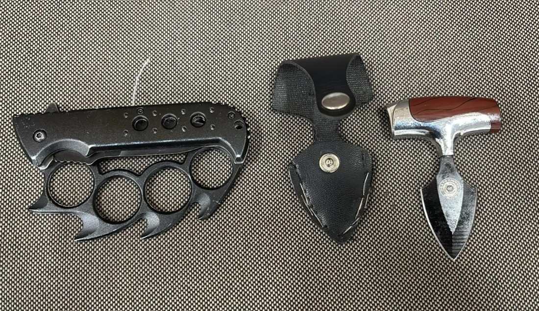 Armas que estavam em poder do agressor