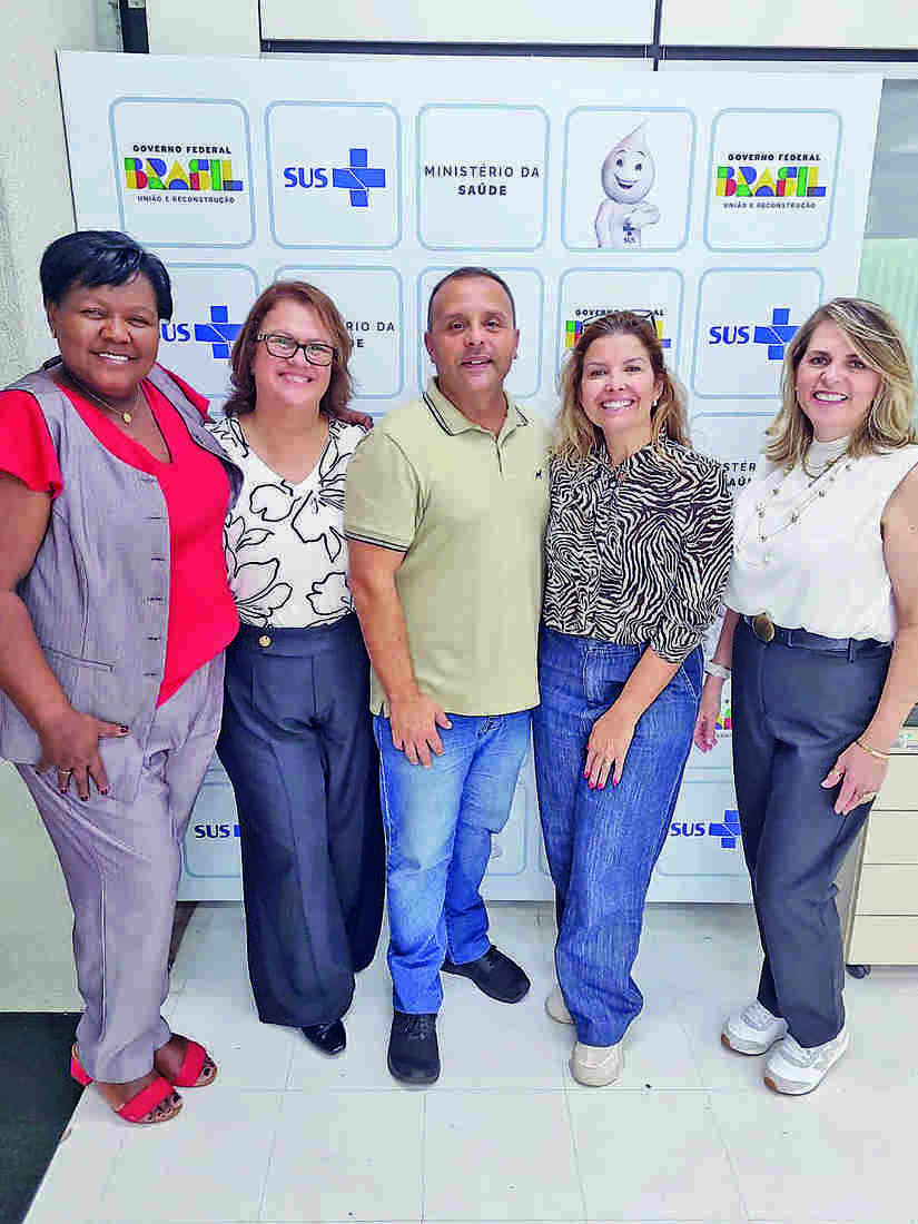 Vereadoras Alyne Serafim, Eli Antunes, Sandra Hostins e Mara da Sa&uacute;de, esteve nesta semana em Bras&iacute;lia em busca de recursos e emendas para o munic&iacute;pio. 