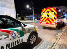 Bombeiros volunt&aacute;rios e PM atenderam &agrave; ocorr&ecirc;ncia