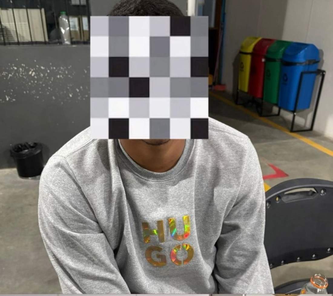 Um dos criminosos presos pela polícia