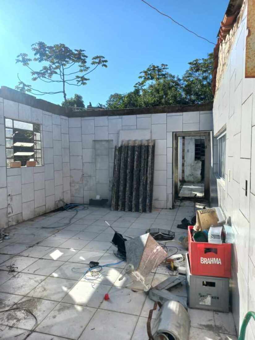 Fiscaliza&ccedil;&atilde;o verificou diversas irregularidades no im&oacute;vel e convocou os respons&aacute;veis pelo  Alian&ccedil;a do Vale