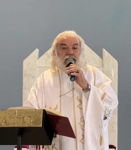 P&aacute;roco, padre Kr&uuml;ger, vai presidir as celebra&ccedil;&otilde;es religiosas