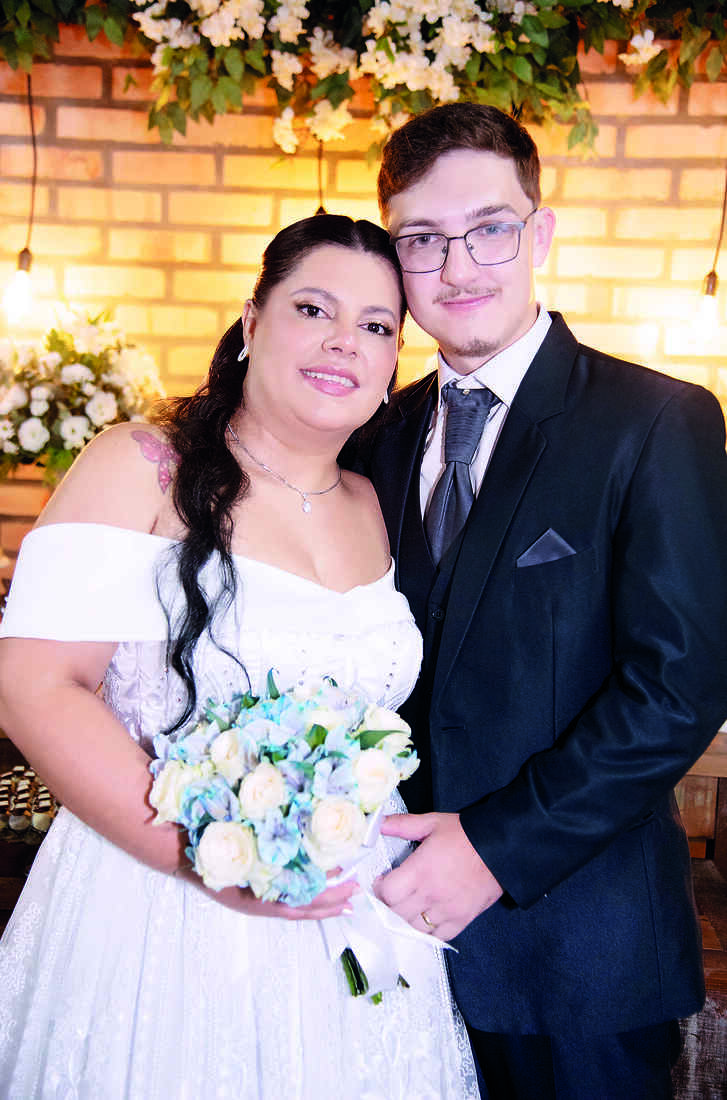 Eduarda e Ryan celebraram seu casamento no dia 25 de abril