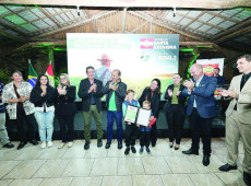 O governador Jorginho no lan&ccedil;amento do programa em Canoinhas