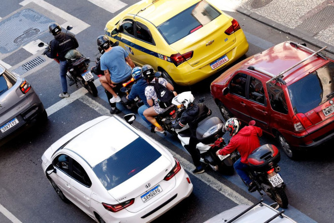 Mortes envolvendo moto aumentam com expans&atilde;o da economia de aplicativo