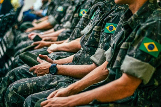 Jovens nascidos em 2008 devem realizar o procedimento para evitar multas e restri&ccedil;&otilde;es legais