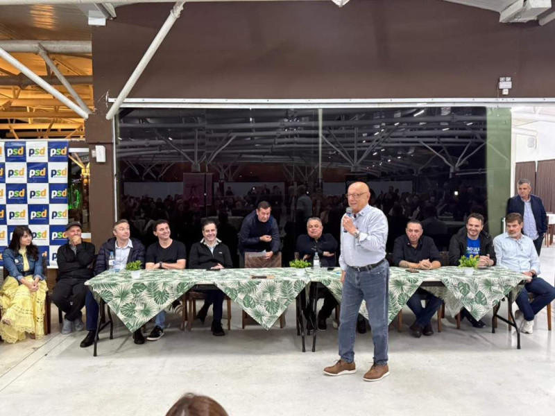 Amin, pr&eacute;-candidato &agrave; reelei&ccedil;&atilde;o, disse ter orgulho dessa alian&ccedil;a