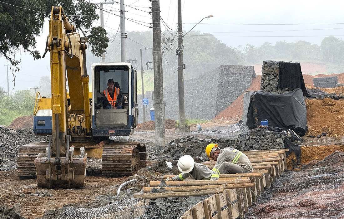 Duplicação iniciou por trecho próximo a Guaramirim 