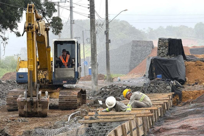 Duplica&ccedil;&atilde;o iniciou por trecho pr&oacute;ximo a Guaramirim 