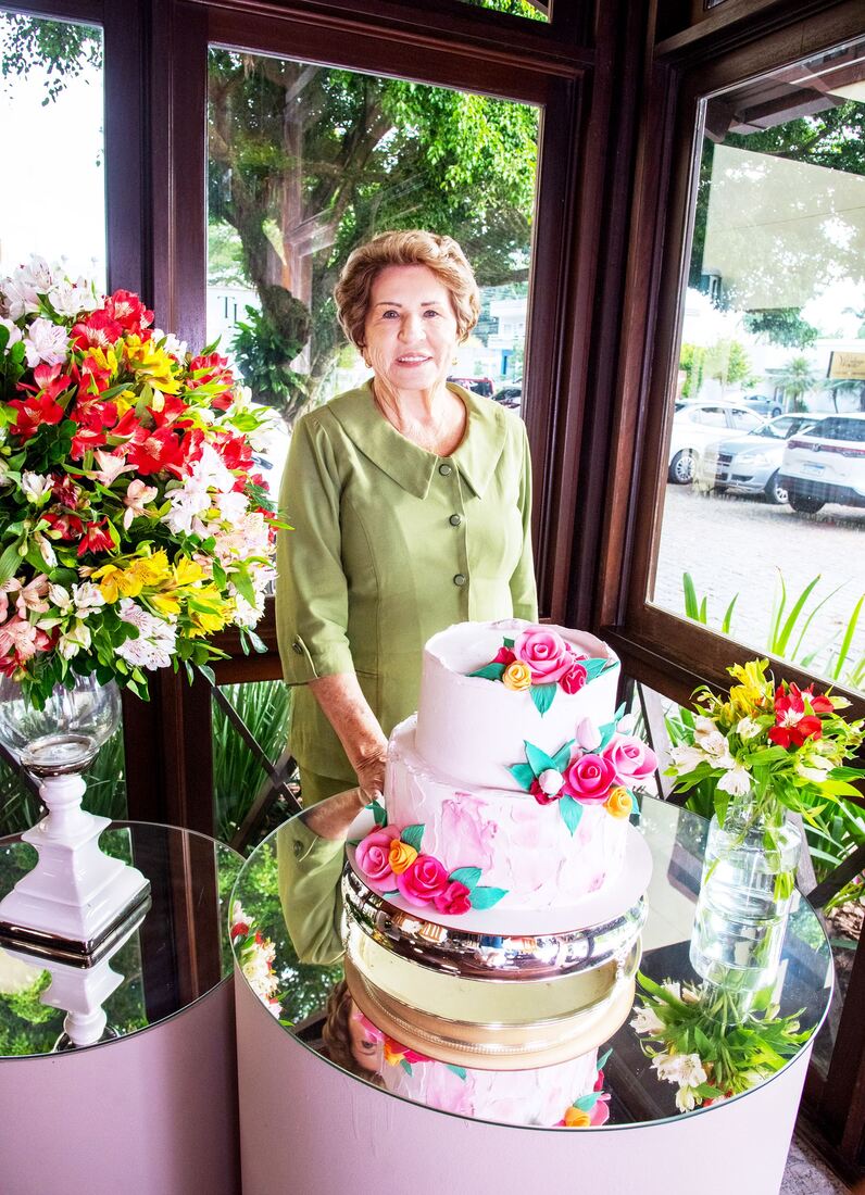 Dona Sueli Schmitt celebrou seus 84 anos no dia 2