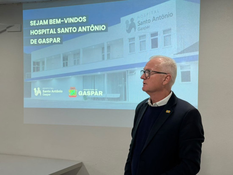 Prefeito Paulo Koerich: "uma nova fase para a sa&uacute;de de Gaspar"